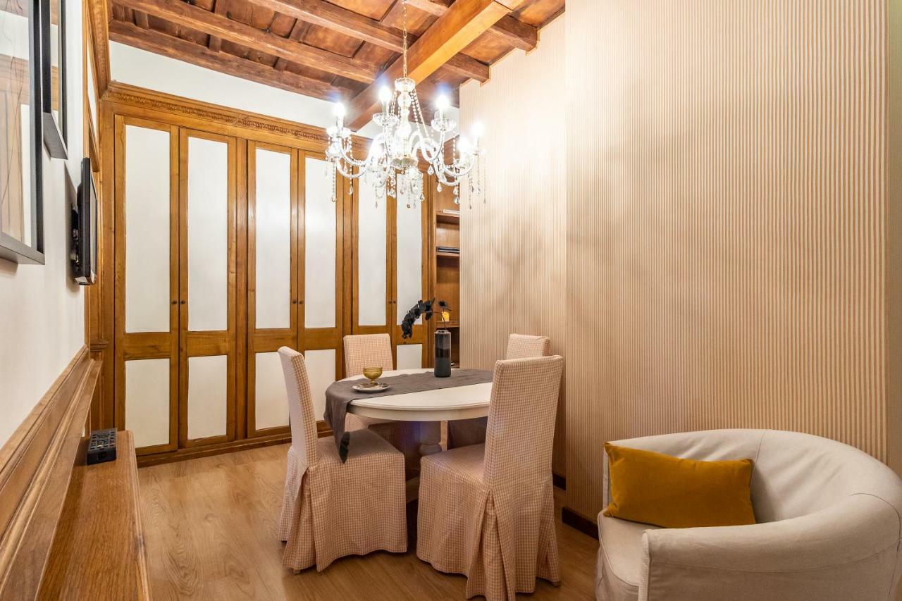 Spagna Historical By Spanish Steps Apartment Rom